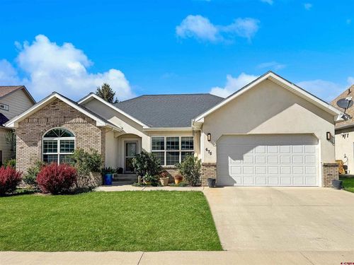 675 Cobble Dr, Montrose, CO, 81403-7813 | Card Image