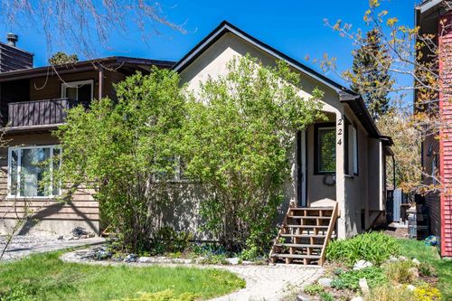 224 30 Ave Ne, Calgary, AB, T2E2C9 | Card Image