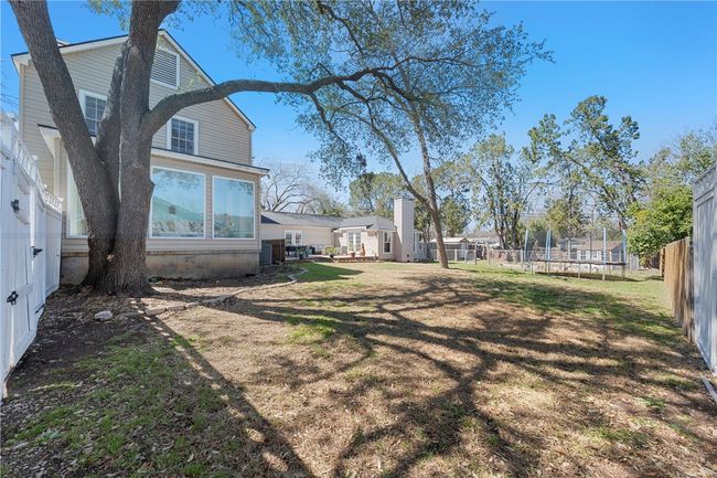 2737 Cumberland Ave, House other with 4 bedrooms, 3 bathrooms and null parking in Waco TX | Image 42
