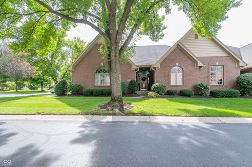 1701 Pathway Dr N, Greenwood, IN, 46143-8827 | Card Image