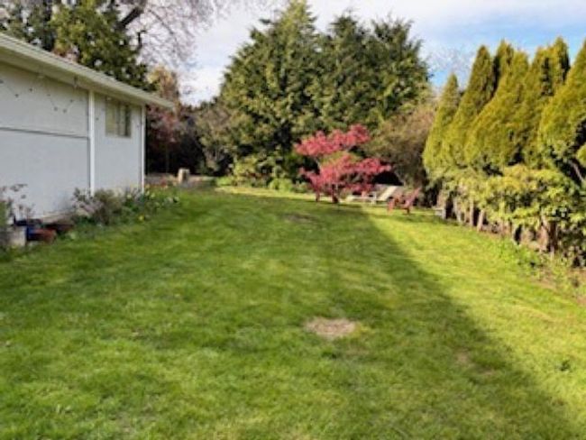 15873 Vine Avenue, House other with 2 bedrooms, 1 bathrooms and 5 parking in White Rock BC | Image 12