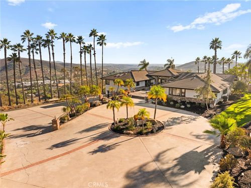 635 Becky Ln, San Marcos, CA, 92069 | Card Image