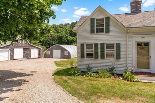 1251 County Rd, Cataumet, MA, 02534-1009 | Card Image