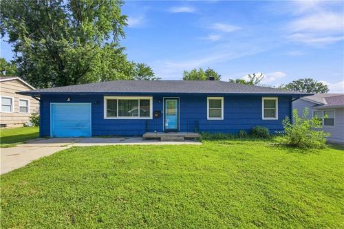 11403 Jackson Ave, Kansas City, MO, 64137-2428 | Card Image