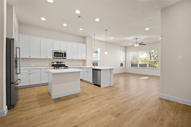 UNIT-108 - 600 C Bar Ranch Trl, House other with 3 bedrooms, 3 bathrooms and 4 parking in Cedar Park TX | Image 11