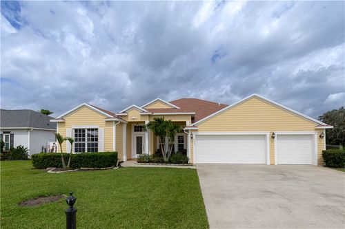 357 24th Ave Sw, Vero Beach, FL, 32962-3339 | Card Image