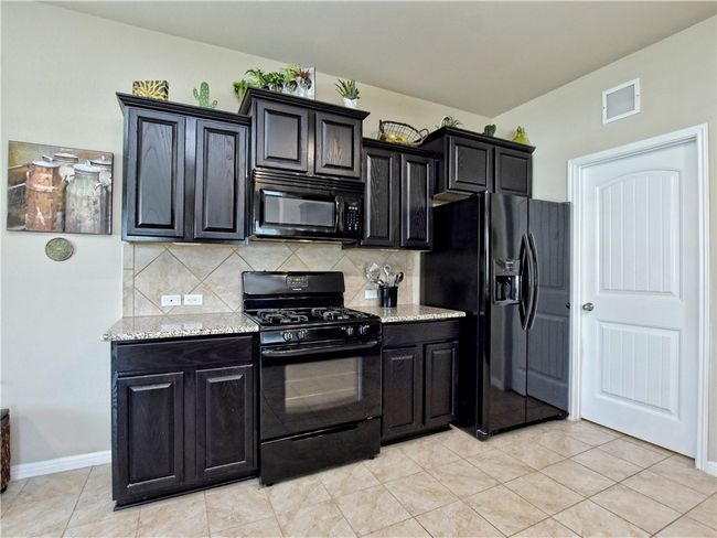 1452 Hamiltons Way, House other with 3 bedrooms, 3 bathrooms and 2 parking in Leander TX | Image 20