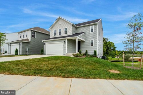 107 Midsummer Ln, MIDDLETOWN, VA, 22645-9612 | Card Image