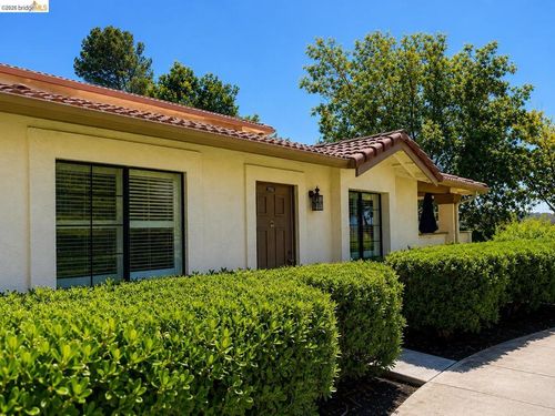 5452 Colony Field Dr, San Jose, CA, 95123-1439 | Card Image
