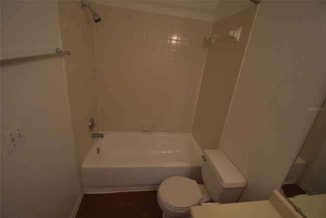 APT-916 - 1075 S Hiawassee Rd, Condo with 1 bedrooms, 1 bathrooms and null parking in ORLANDO FL | Image 10