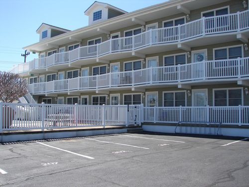 unit-104-1100 New Jersey Ave, North Wildwood, NJ, 08260-2882 | Card Image