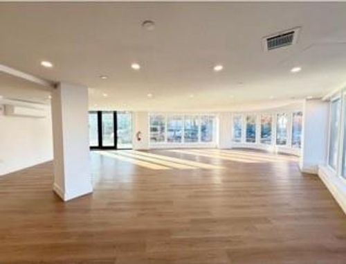 160 Richmond Ter, Staten Island, NY, 10301-1901 | Card Image