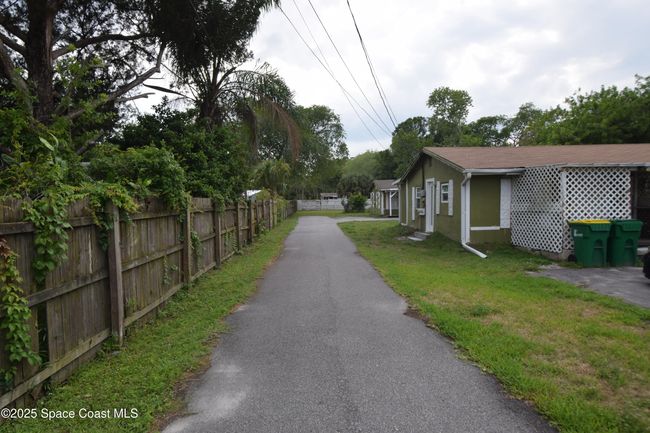 C - 329 Pine Ave, Home with 1 bedrooms, 1 bathrooms and null parking in COCOA FL | Image 9