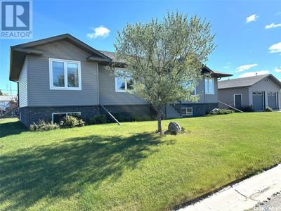 507 Anderson Dr, House other with 3 bedrooms, 2 bathrooms and null parking in Hudson Bay SK | Image 1