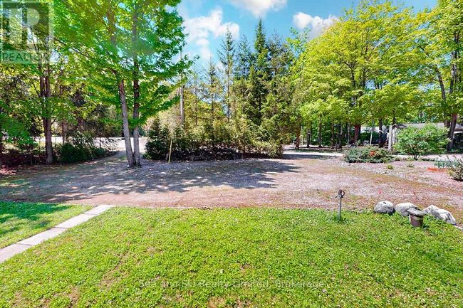 622469 Sideroad 7 Sideroad, House other with 2 bedrooms, 1 bathrooms and 6 parking in Chatsworth ON | Image 13