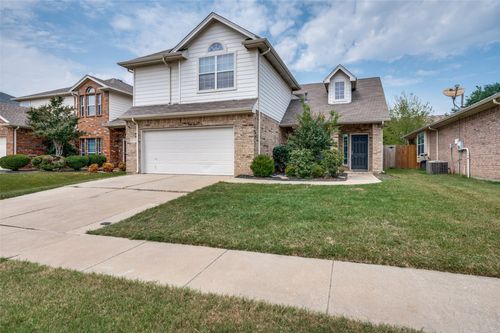 2679 Bull Shoals Dr, Fort Worth, TX, 76131-2075 | Card Image