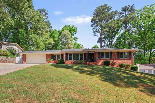 3582 Cloudland Dr, Stone Mountain, GA, 30083-4006 | Card Image