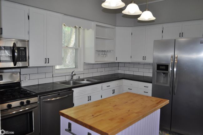 1036 N Crawford St, House other with 3 bedrooms, 3 bathrooms and null parking in Carroll IA | Image 15