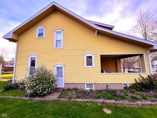 view of home's north side exterior | Image 4