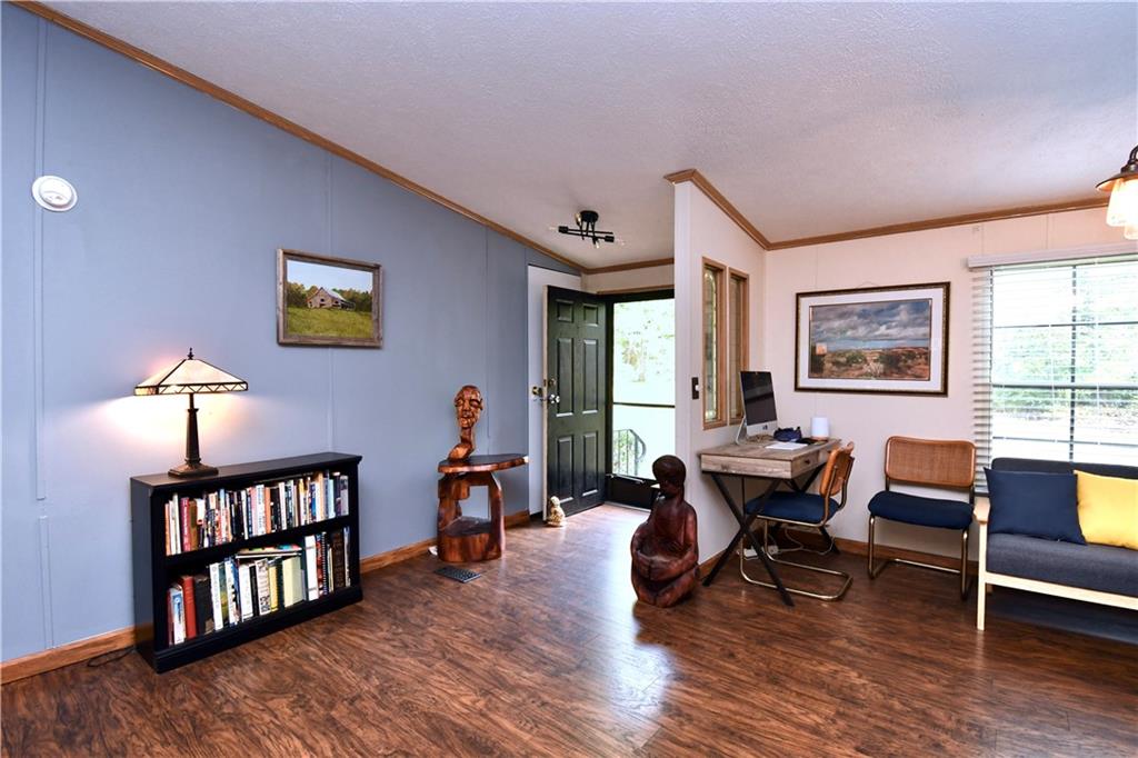 Residential in Dry Prong 4