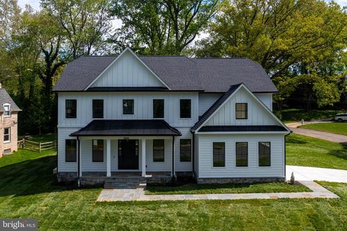 7604 Charleston Dr, BETHESDA, MD, 20817-1423 | Card Image