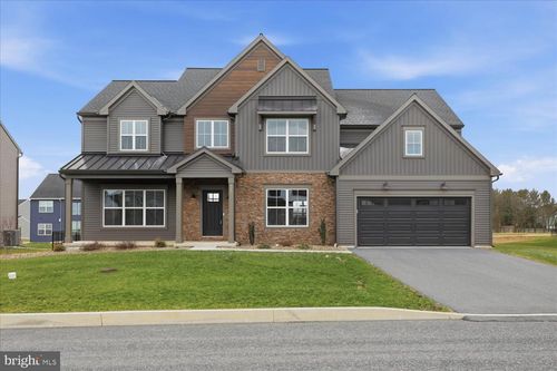 525 Breezewood Lane, ANNVILLE, PA, 17003 | Card Image