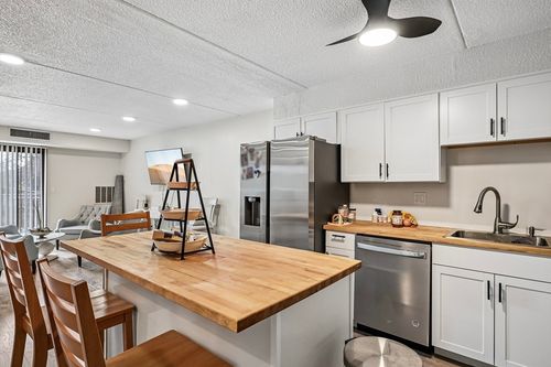 307-20 Nahant Pl, Lynn, MA, 01902-3268 | Card Image