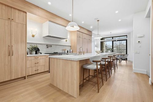 2009 28 Ave Sw, Calgary, AB, T2T1K4 | Card Image