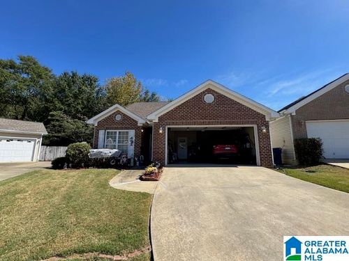 217 Belmont Cir Se, Jacksonville, AL, 36265-3404 | Card Image