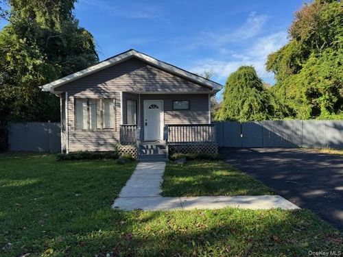 62 Orchid Dr, Mastic Beach, NY, 11951-5711 | Card Image