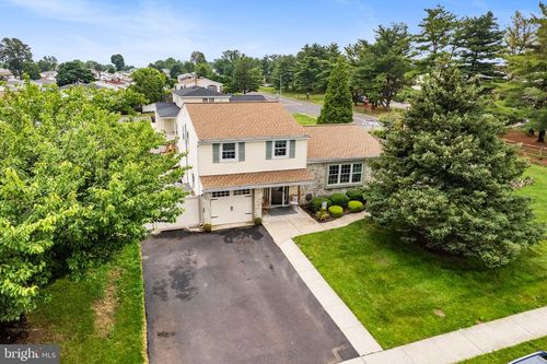 3201 Fairway Rd, BENSALEM, PA, 19020-4607 | Card Image