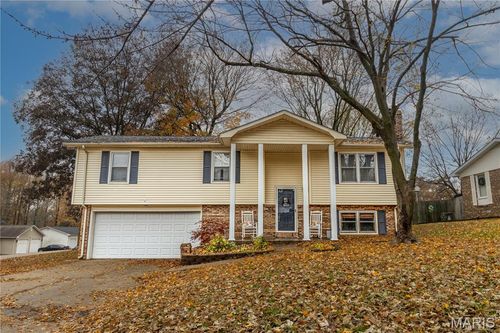 908 Cottonwood Ln, Dexter, MO, 63841-9102 | Card Image