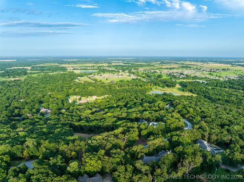 2 S 298th East Ave, Broken Arrow, OK, 74014 | Card Image