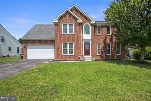16 E Shakespeare Dr, MIDDLETOWN, DE, 19709-1651 | Card Image