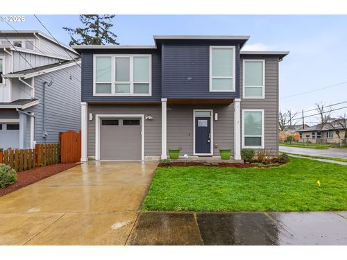 8209 Se 69th Ave, Portland, OR, 97206 | Card Image