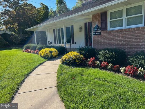 15 Brightwood Dr, HAGERSTOWN, MD, 21740-6717 | Card Image