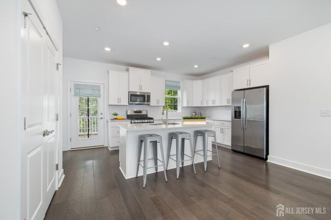1617 Swales Ct, Townhouse with 3 bedrooms, 4 bathrooms and null parking in Monroe NJ | Image 5