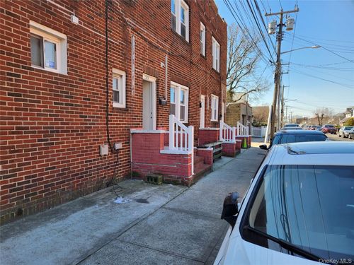 49 Roger Ave, Inwood, NY, 11096-1717 | Card Image