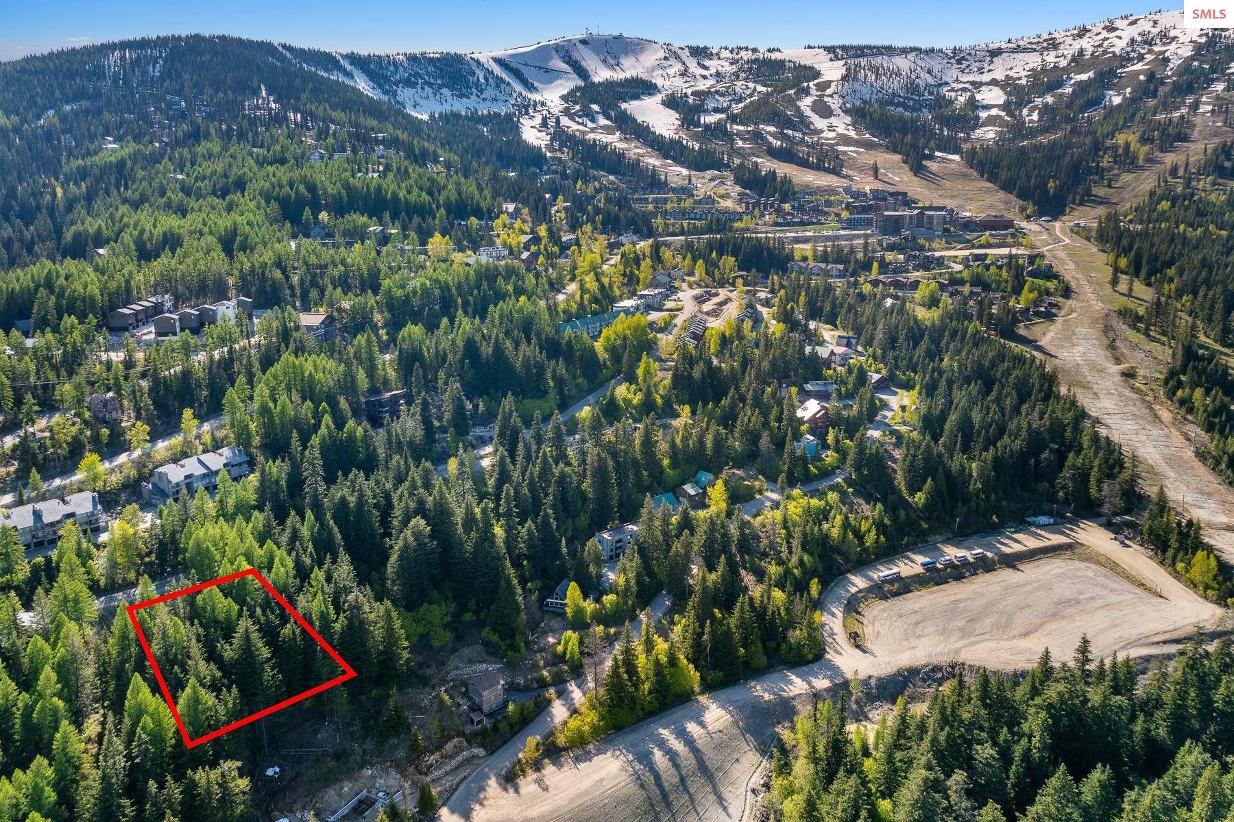Land in Sandpoint