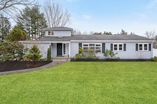 2 Stagecoach Rd, Medfield, MA, 02052-3209 | Card Image