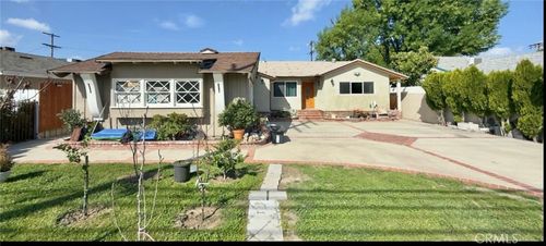 5921 Fallbrook Ave, Woodland Hills, CA, 91367-3222 | Card Image