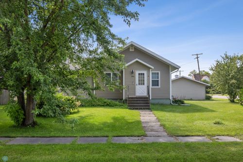 101 4th St Se, Ulen, MN, 56585-4017 | Card Image