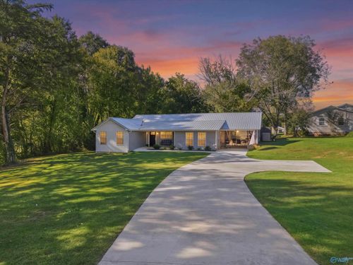 225 Smith Cir, Arab, AL, 35016-4053 | Card Image