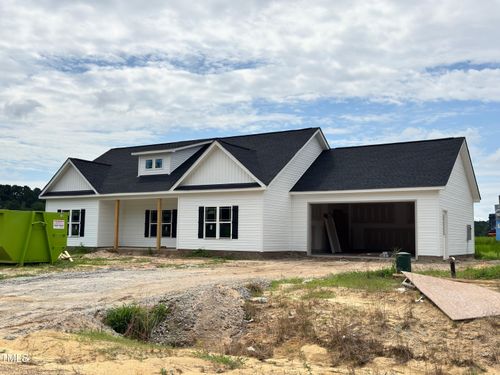 112 Lynn Ln, Selma, NC, 27576-6489 | Card Image