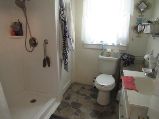 2652 N Fairview Rd, House other with 2 bedrooms, 1 bathrooms and 4 parking in LAVONIA GA | Image 20