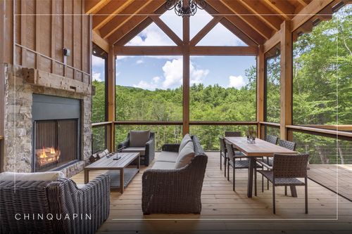 1086 Roaming Rd, Glenville, NC, 28736 | Card Image