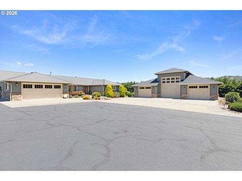 5895 Garden Valley Rd, Roseburg, OR, 97471 | Card Image