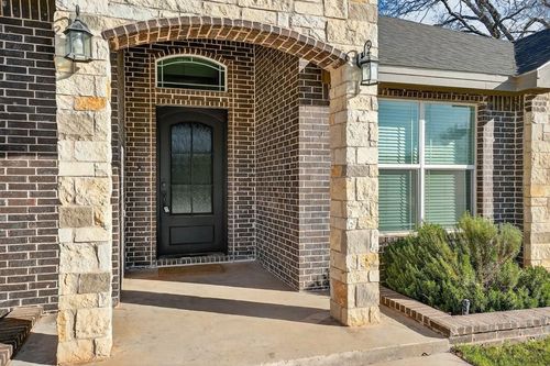 1608 Holloway Ave, Midland, TX, 79701-7039 | Card Image