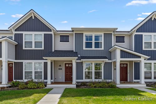 6722 Promenade St Ne, Rockford, MI, 49341-8849 | Card Image