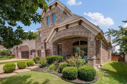 709 Auburn Ct, Savannah, TX, 76227-7925 | Card Image